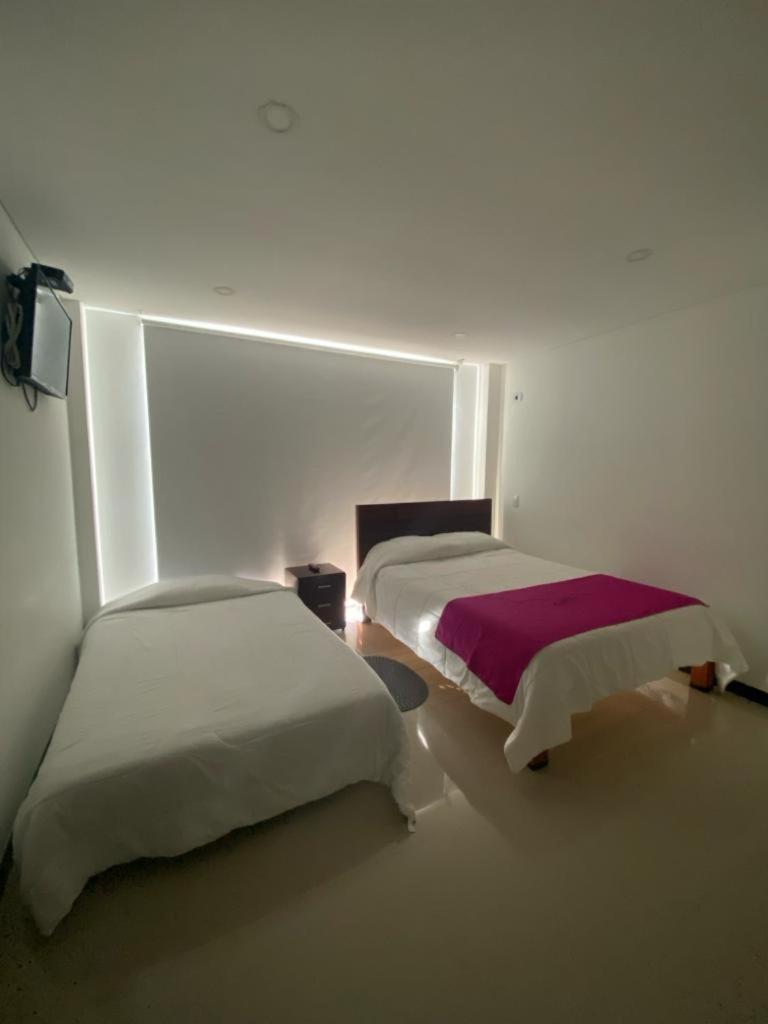 Hotel Campestre Villa Juliana Chia Exterior photo
